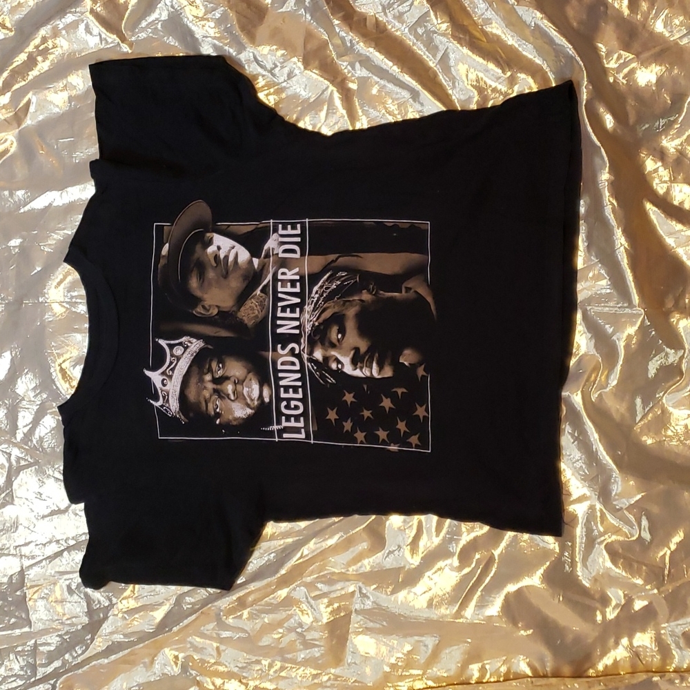 Original Flavor T-Shirt Black "LEGENDS NEVER DIE" Size Small